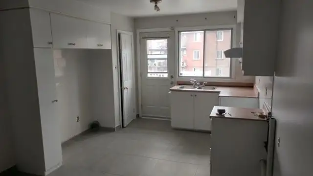 Grand 5 1/2 Ahuntsic haut duplex