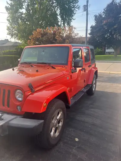 Excellent condition, no accidents, original owner, certified and e-tested. Includes Soft Top, $18,50...