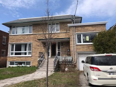 Two room in an apartment for rent, situated in a wonderful location, near Montreal university, Saint...