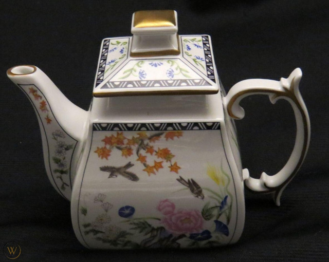 5 Piece Franklin Mint Japanese Tea Set in Arts & Collectibles in Kitchener / Waterloo - Image 2