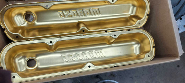 NOS Gold Moroso Valve Covers  in Engine & Engine Parts in Barrie - Image 4