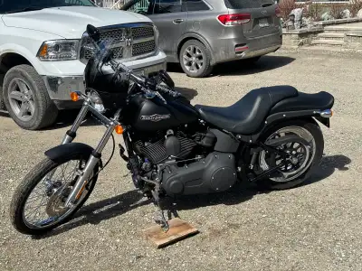 Vance and Hines pipes because loud pipes save lives comes with brand new tire. Tire on bike has a pl...