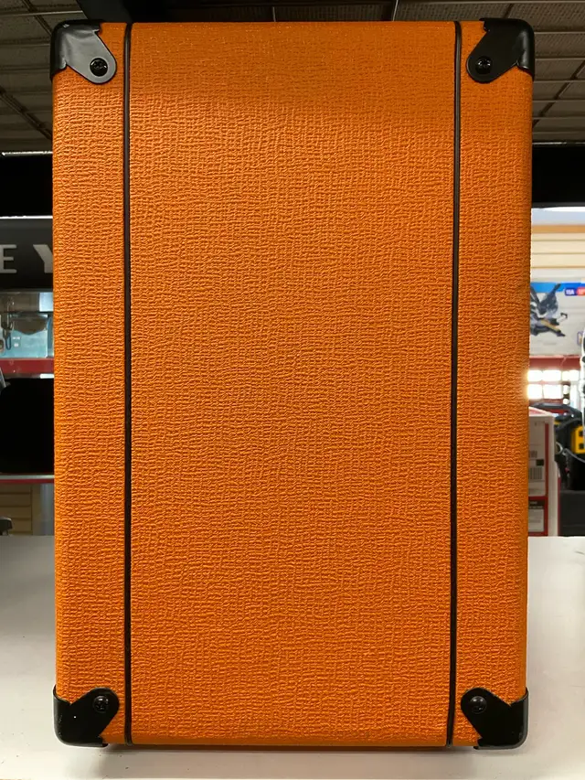 ORANGE ROCKER 15 TUBE AMP in Amps & Pedals in North Bay - Image 3
