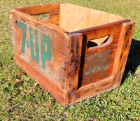 7 Up Vintage Wooden Crate