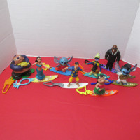 2001 MCDONALDS DISNEY LILO&STITCH ENSEMBLE 8 figurines avec surf