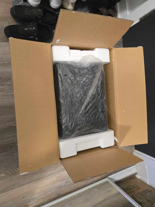 Micro-ATX PC Case, 3  ARGB Fans Computer Case,  550w power s in System Components in City of Toronto - Image 10