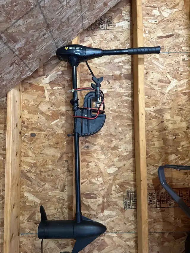 Lund 14 foot w/trailer in Powerboats & Motorboats in Cape Breton - Image 7