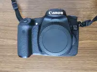 Canon EOS 70D DSLR Camera with EF-S 18-55mm Lens + Travel Bag