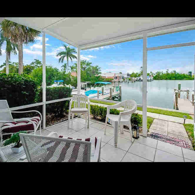 Condo Naples - Florida dans Condos à vendre  à Ouest de l’Île