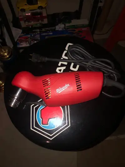 MILWAUKEE ANGLE DRILL, View more