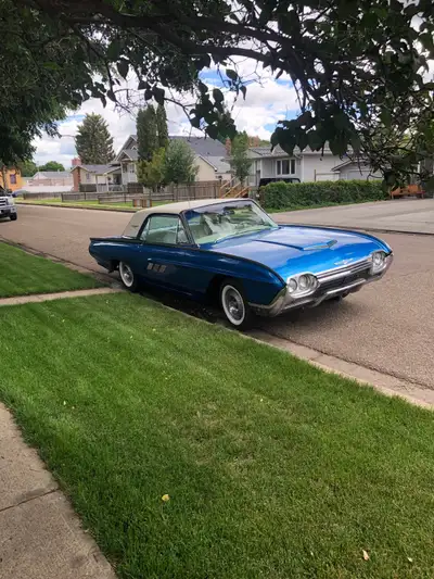 I’m beautiful not perfect. Beautiful blue metallic paint with new interior. I’m classic body style w...