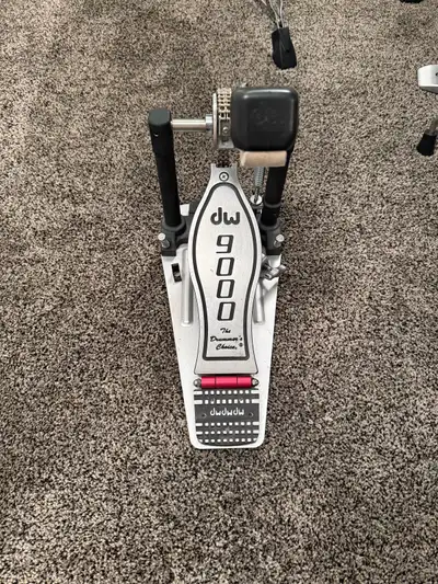DW9000 Kick Drum Pedal, View more