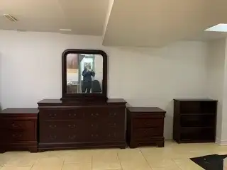 $1000, Whole basement include a bed rooms and bathrooms,parking