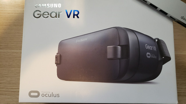 Samsung Gear VR-Virtual Reality Headset in General Electronics in Windsor Region