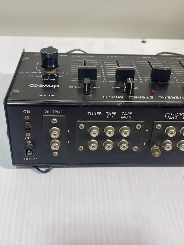 Daveco MX-800 Mixer in Performance & DJ Equipment in City of Montréal - Image 4