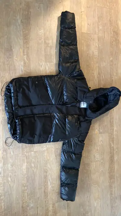 Black men’s puffer jacket with hood, View more