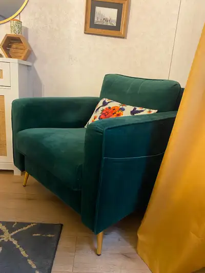 Velvety jade chair only one like that in the yukon, View more