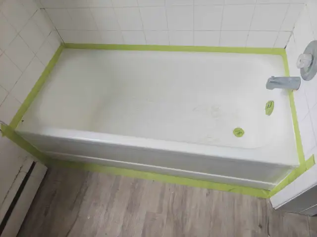 Tub reglazing service
