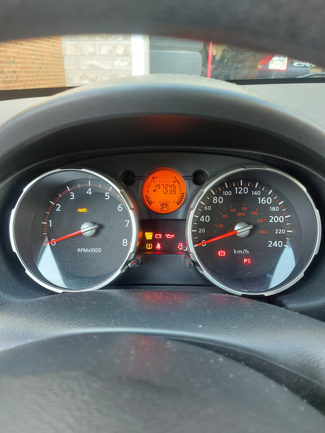 2008 NISSAN ROGUE SL AWD in Cars & Trucks in London - Image 2