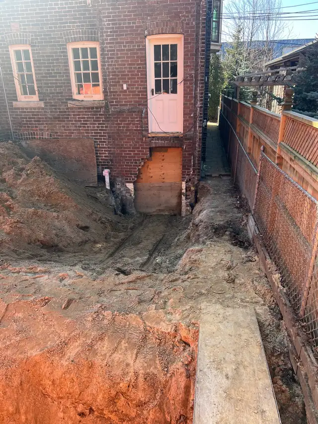 DEMOLITION SERVICES -Residential, Commercial & Industrial62863218933377122