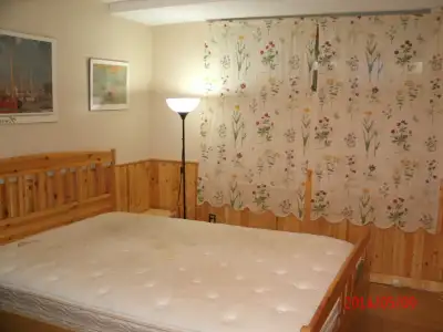 Looking for Young Female Students We have two furnished basement rooms for rent, less than 10 minute...