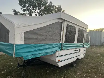For sale: my 1997 Rockwood Freedom 1940 Tent Trailer. • 1444 lbs dry, so it’s quarter-ton or SUV tow...