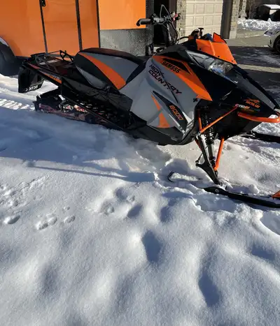 Great condition. Only 1,100 miles. Track: 141 with 2.25 inch lugs. CTEC2 motor. 800 cc. Telescopic h...