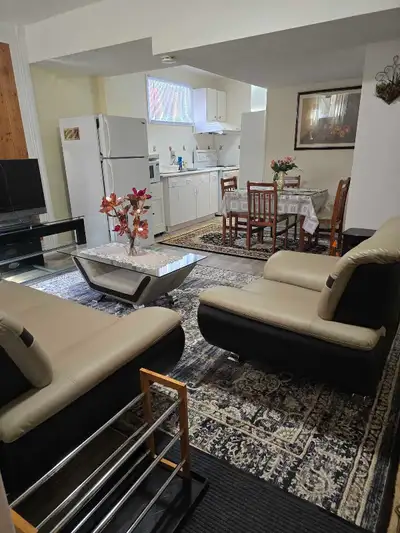 A cozy Self-contained private apt with a bedroom, living room, dining, kitchen and 3pc bath. Just mo...