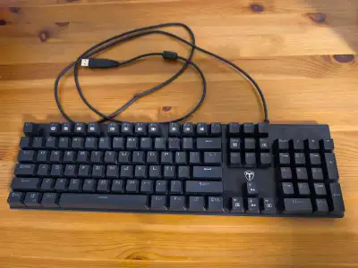Selling a gently used mechanical keyboard in near new condition. Has RGB backlight. Asking for $20....
