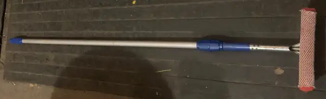 Squeegee Window Squeegee | 2-in-1 Window Cleaner with Telescopic in Outdoor Tools & Storage in Cape Breton - Image 3