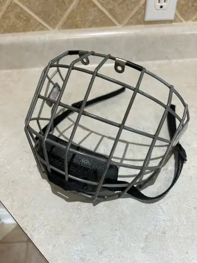 Bauer hockey helmet face mask , View more