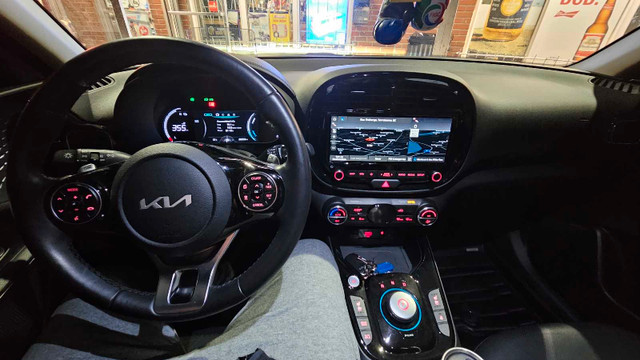 2022 Kia soul EV  dans Autos et camions  à Laval/Rive Nord - Image 3