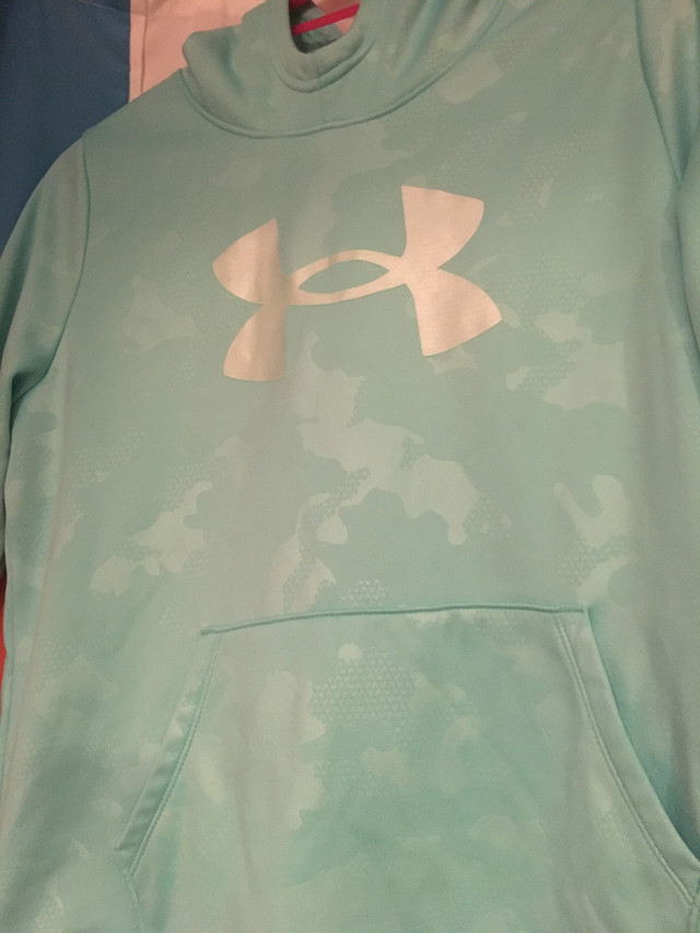 Women’s Under Armour Hoodie in Women's - Tops & Outerwear in Guelph - Image 4