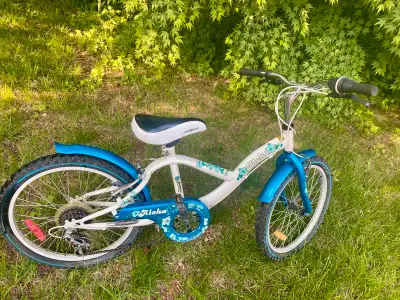 Sportek 20” girls bike  with 6 speed and stand installed, View more