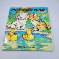 Book Kitty’s Summer Holiday Vintage Printed In Italy Read