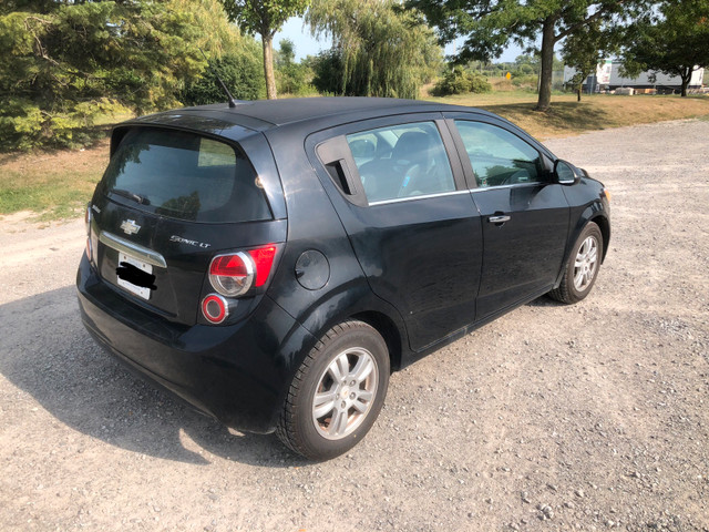2012 Chevrolet Sonic LT hatchback manual transmission in Cars & Trucks in St. Catharines - Image 2