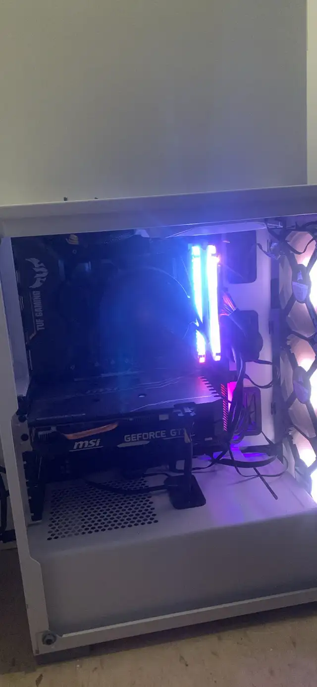  true gaming pc  in Desktop Computers in Ottawa - Image 3