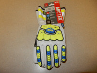 BDG Arctek Work Gloves Size Small