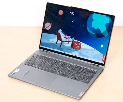 This Lenovo Yoga 7i 16 2 in1 in brand new condition. Good for education, business or home. Come with...