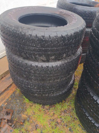 4 - P255/70r18" Dueler AT Tires