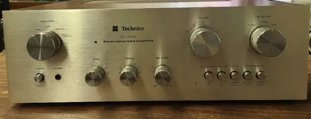 TECHNICS SU-7600 AMPLIFIER in Stereo Systems & Home Theatre in City of Toronto - Image 2