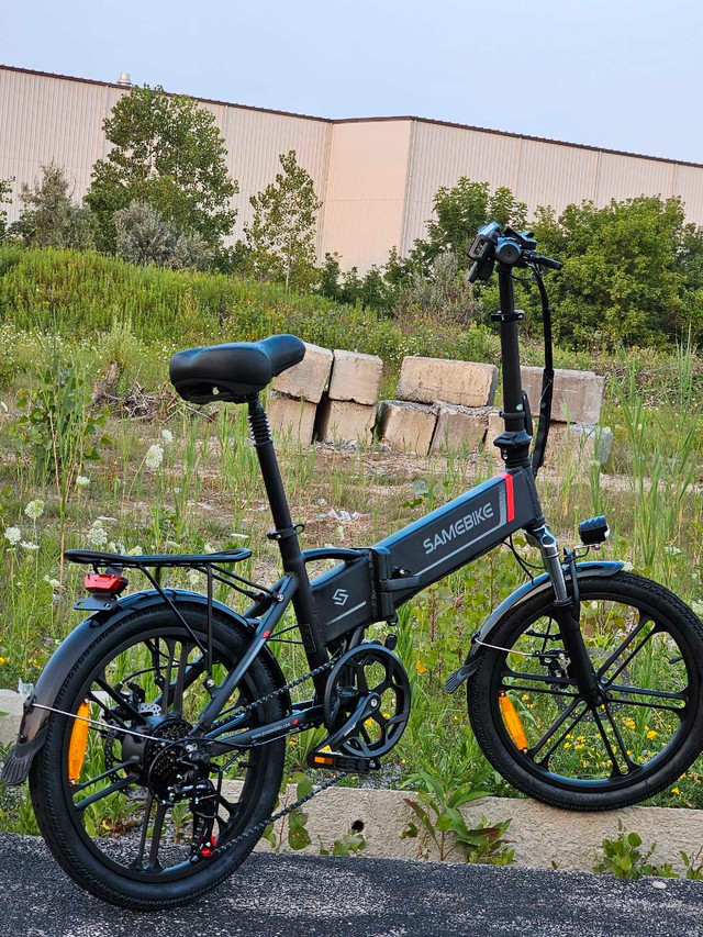 New 350W Light Weight Folding ebike One Year Warranty Financing  in eBike in Barrie - Image 2