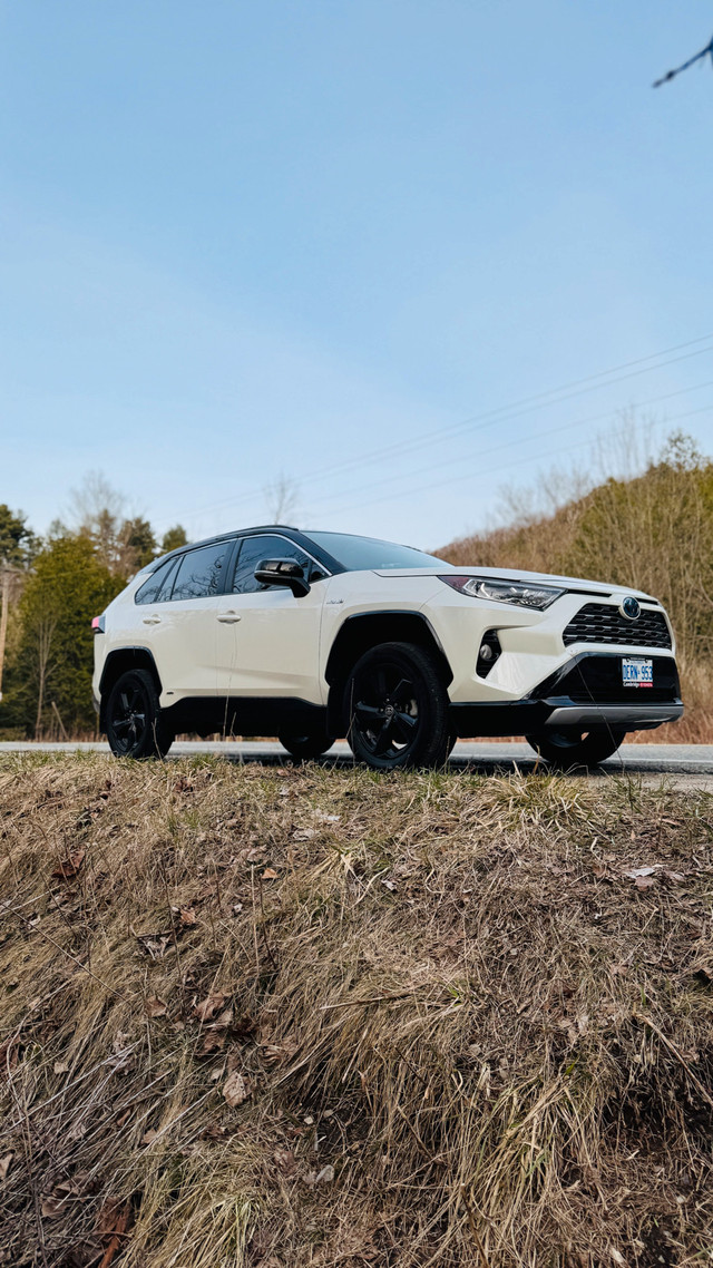 2021 Toyota RAV4 HYBRID XSE in Cars & Trucks in Mississauga / Peel Region - Image 2