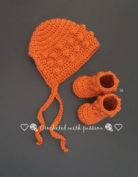 26. Baby Bobble Set // Crochet bonnet & booties