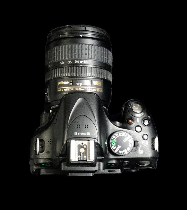 Nikon D5200 - MINT! in Cameras & Camcorders in Winnipeg - Image 3