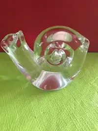 Snail glass figurine