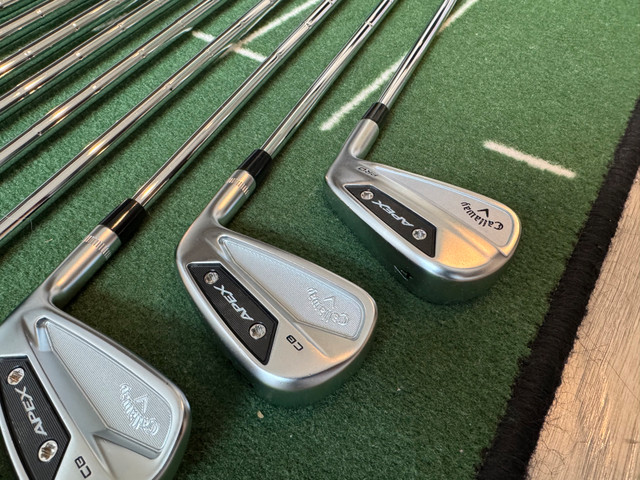 Callaway Apex Irons in Golf in Edmonton - Image 4