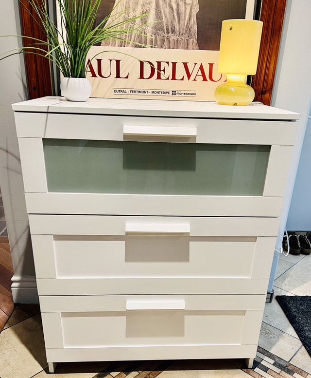 Commode blanche Ikea Brimnes White Ikea dresser Commodes et armoires Longueuil/Rive Sud Kijiji