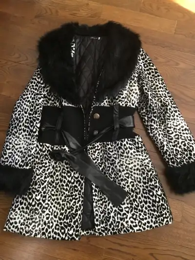 Women's Leopard coat, View more