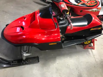 Kids size but would pull me 6’ 200lb man. Honda gsx 160 four stroke motor. With a governor to contro...